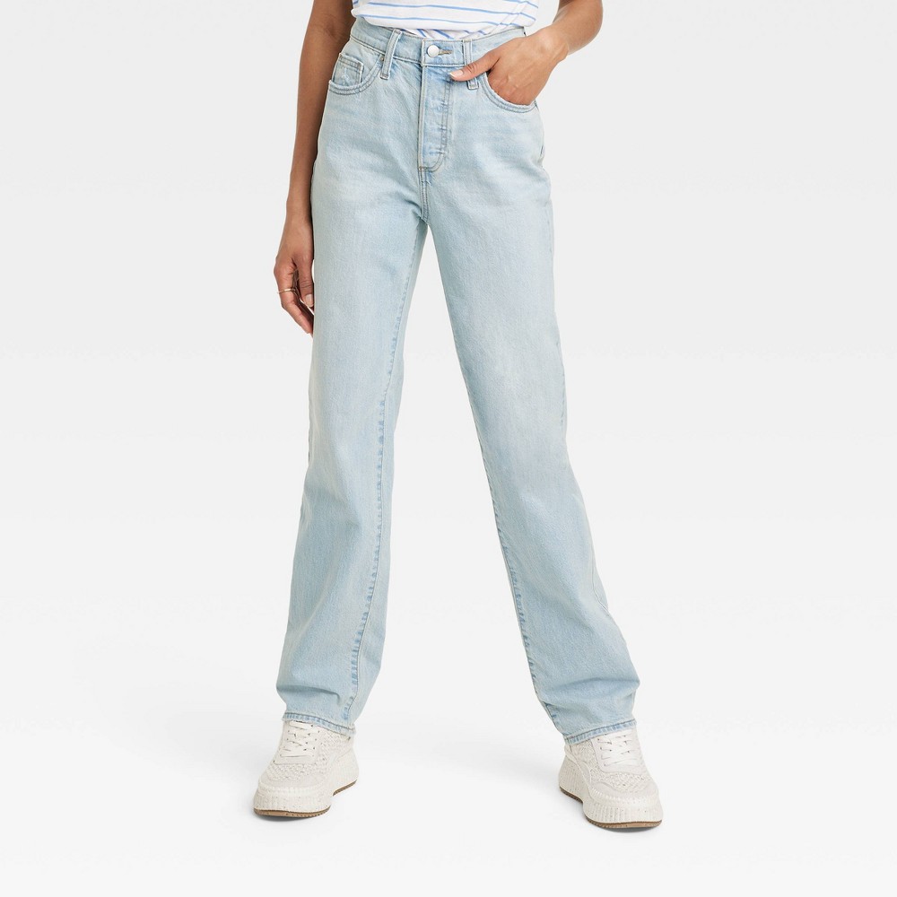 Womens High-Rise 90s Straight Jeans