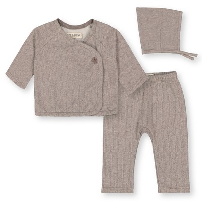 Image of Hope & Henry Baby Fleece Sweater, Legging, and Bonnet Set (Light Taupe Herringbone Fleece Set, 0-3 Months)
