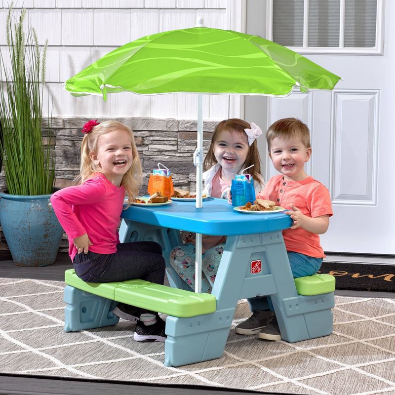 Step2 Rectangle Sun &#38; Shade Picnic Table with Umbrella - Blue/Green, 5 of 8