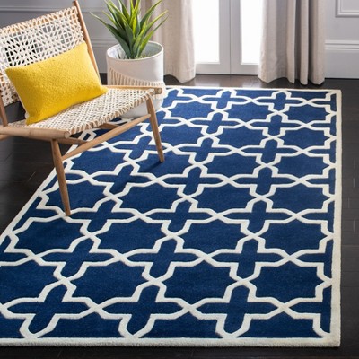 Hand-Tufted Dark Blue and Ivory Wool Area Rug, 5' x 8'