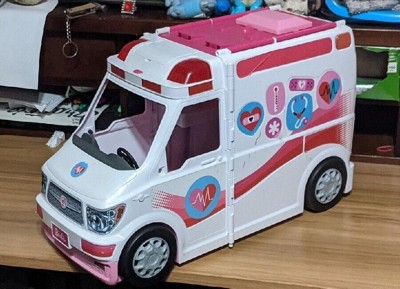 Barbie-Véhicule Médical-Coffret ambulance et clinique et