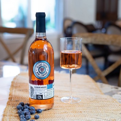 Island Grove Blueberry Moscato Wine - 750ml Bottle