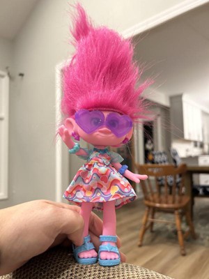 Dreamworks Trolls Band Together Hairsational Reveals Viva Fashion