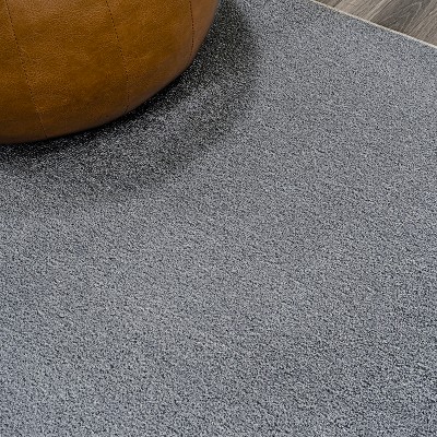 Gray 3' x 5' Solid Synthetic Machine-Washable Area Rug