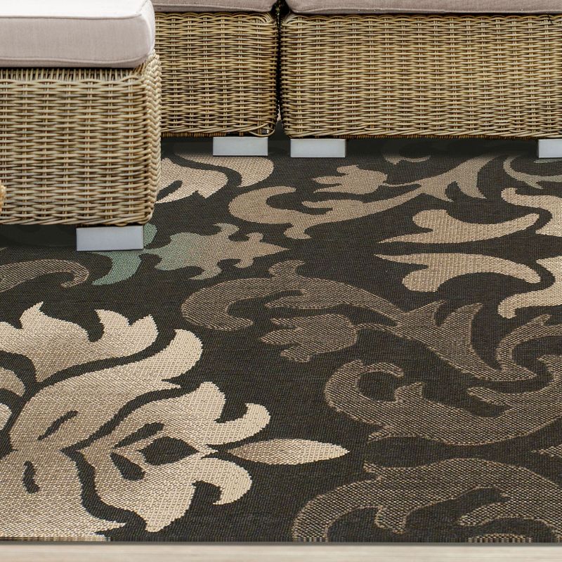Traditional Damask Indoor Outdoor Area Rug by Blue Nile Mills, 5 of 7