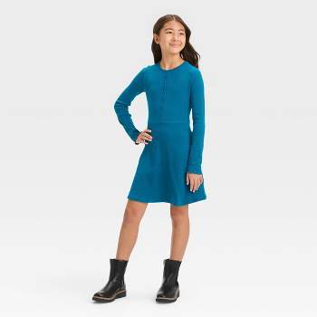Girls' Long Sleeve Seam Front Fitted Dress - art class™