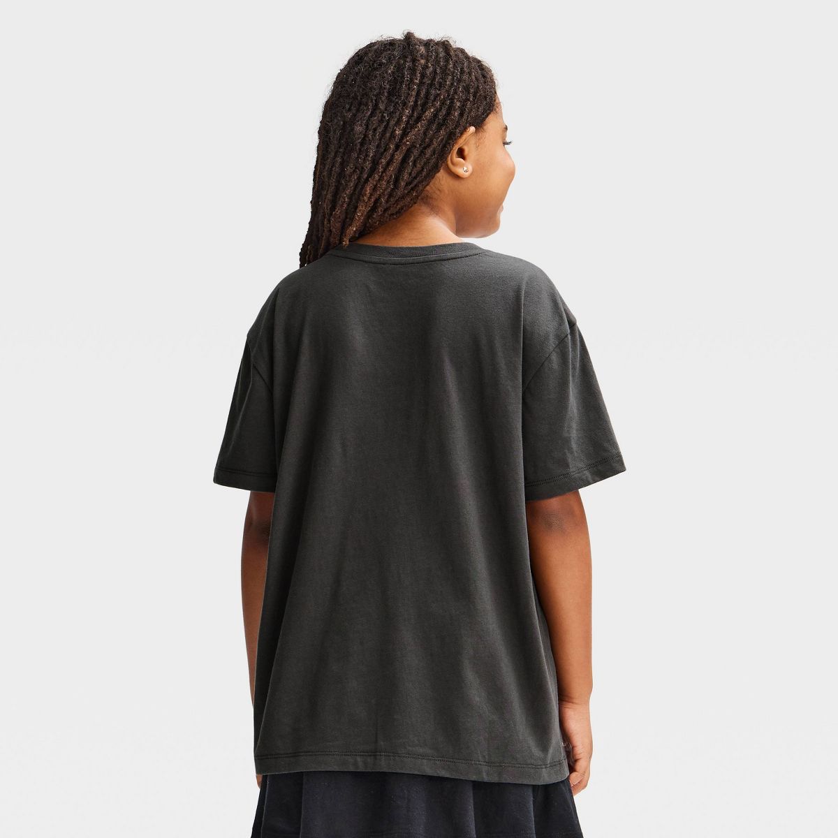 Girls' Halloween Heart Skeleton Hands Oversized Graphic T-Shirt - Charcoal Gray - thumbnail 3