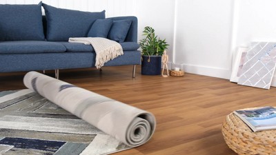 Blue and Gray Geometric Synthetic 6' x 9' Area Rug