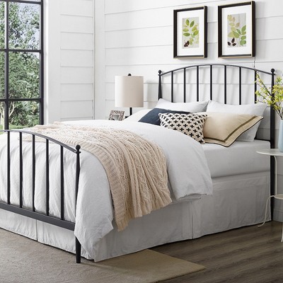 Whitney Classic Queen Metal Bed with Tapered Posts and Slats