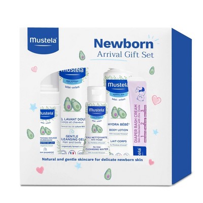 Mustela Newborn Arrival Gift Set - Baby Skincare & Bath Time Essentials -  Natural & Plant Based - 5 Items Set