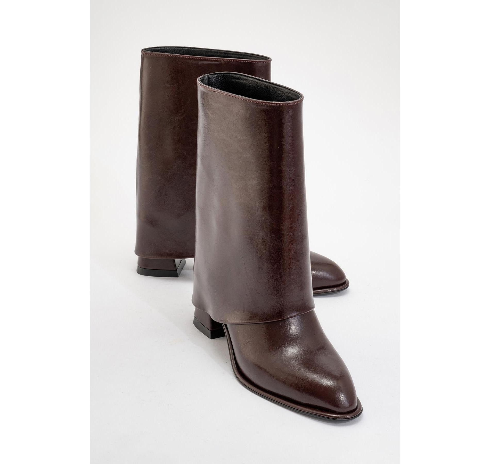 Ellas Burgundy Chunky Heel Boot (Women) | Prologue Shoes