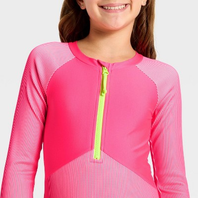 Детские купальники Cat & Jack Girls' Long Sleeve Pretty Rad One Piece Swimsuit - Cat & Jack™ Zealous Pink L — фото 2