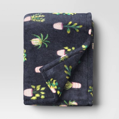 Novelty Recycled Printed Plush Throw Plants