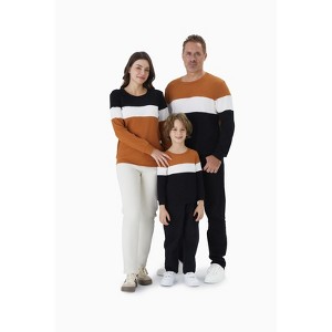PATPAT Family Christmas Pjs Matching Sets Xmas Holiday Jammies Plaid Christmas Pajamas Sleepwear - 1 of 4