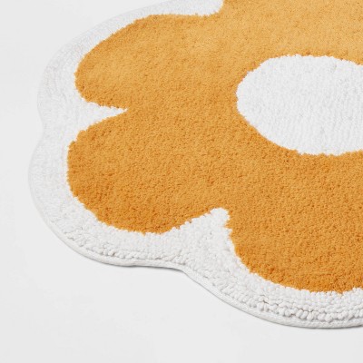 Flower Kids&#39; Bath Rug - Pillowfort&#8482;