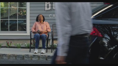 Black White Geometric Synthetic Rectangular Rug 2'8" x 4'