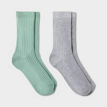 Market & Layne Women's 5 Pair Fuzzy Socks, Adults Super Comfy Socks (Solid)
