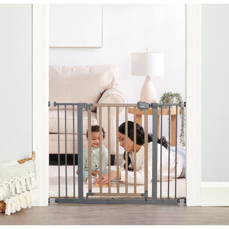 Regalo Heritage &#38; Home Multi-Style Safety Gate, 2 of 6