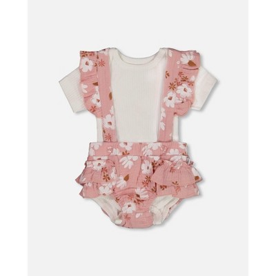 pink and white flowers