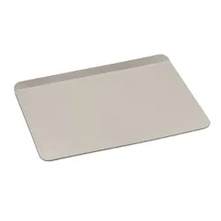 Cuisinart Chef's Classic 17" Non-Stick Champagne Color Cookie Sheet - AMB-17CSCH