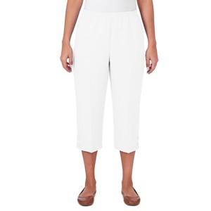 Alfred Dunner Womens Button Hem Denim Capri Pant - 1 of 4