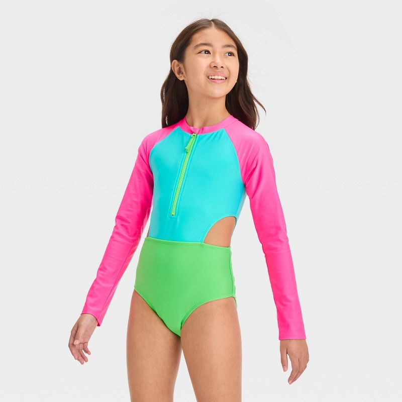 Girls&#39; Solid One Piece Swimsuit - art class&#8482;, 1 of 5