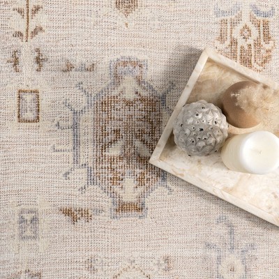 EasyCare 18" Square Beige Synthetic Stain-Resistant Accent Rug