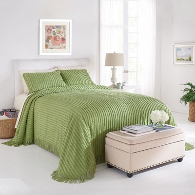 BrylaneHome Chenille Bedspread