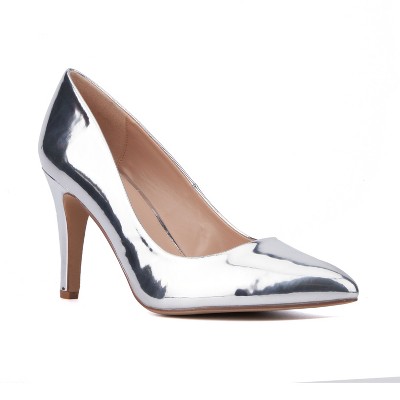 Fashion To Figure Women's Mona Pump - Wide Width