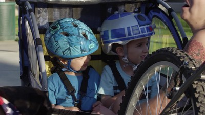 Bell sports casque de vélo pour enfants avec diadème d'anna 3d de la reine  des neiges (1 unité) - disney frozen 3d anna tiara child bike helmet (1  unit)