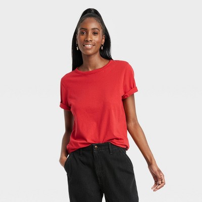 Women's Short Sleeve T-Shirt - Universal Thread™