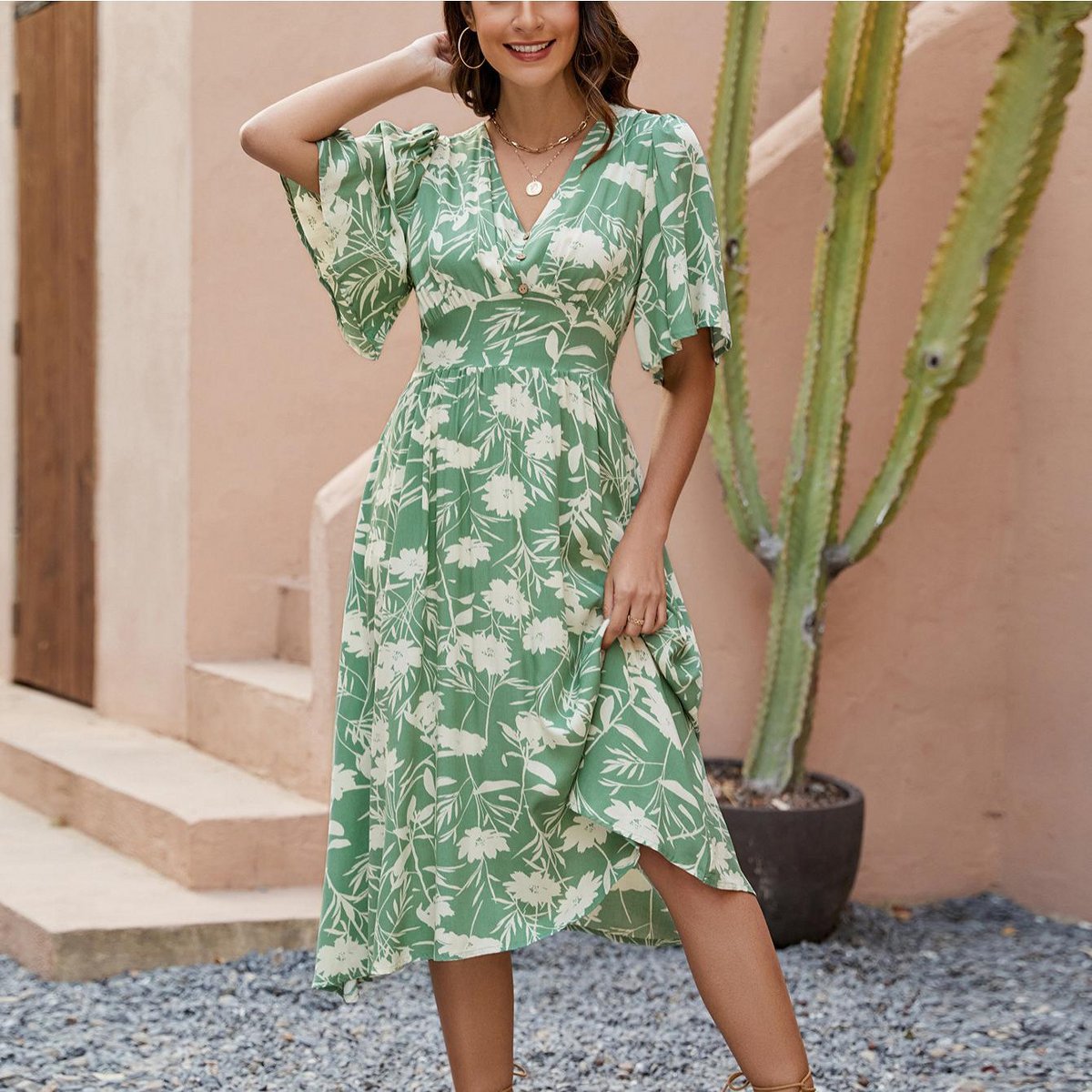 Женские платья Garvee Womens Summer Dresses Flutter Sleeve A Line Floral High Waist Midi Dress V Neck Smocked Waist Flowy Dress Beach Dress Resorts Outfits, Green - S — фото 3