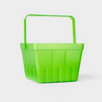 Easter Plastic Berry Basket Green - Spritz™
