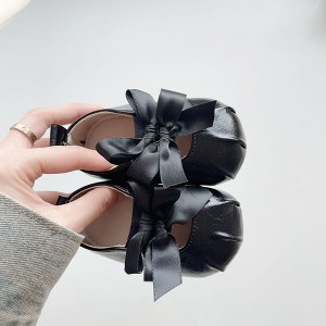 MyKids-Usa Spring and Summer Baby Girl Fashion Butterfly-bow Pattern Toddler Soft-Sole Anti-slip Walking Shoes - 1 of 4