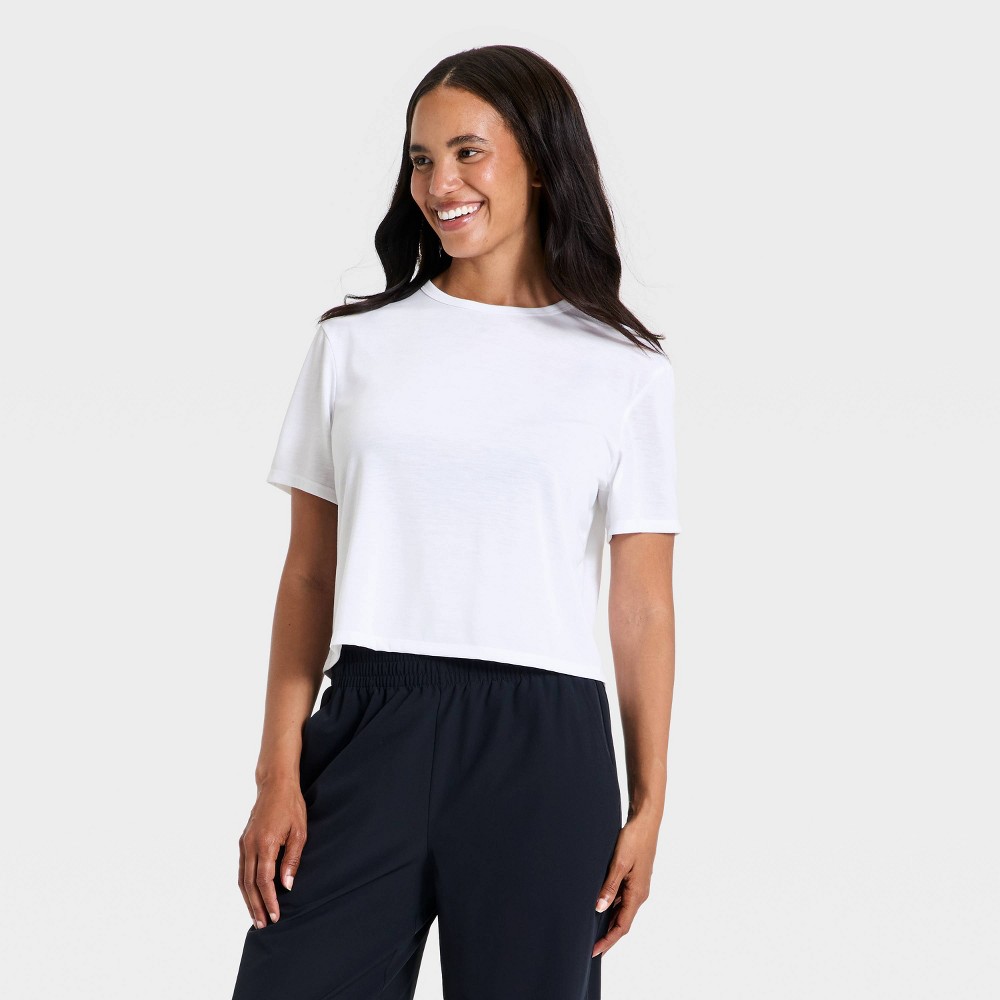 Women's Beyond Ease Short Sleeve Boxy T-Shirt - All In Motion™ White L