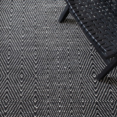 Black and Ivory Wool Flat Woven 4' x 6' Area Rug