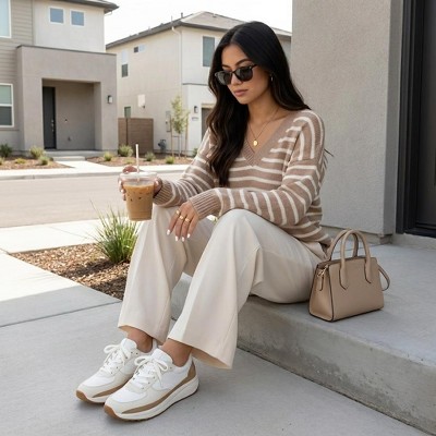 Женские кроссовки CUSHIONAIRE Women's Score lace up Sneaker +Comfort Foam White/Tan 9 — фото 7