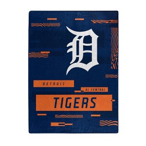 MLB Detroit Tigers Digitized 60 x 80 Raschel Throw Blanket - 1 of 3