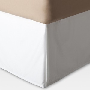 White Wrinkle-Resistant Cotton Bed Skirt (Queen) - Threshold
