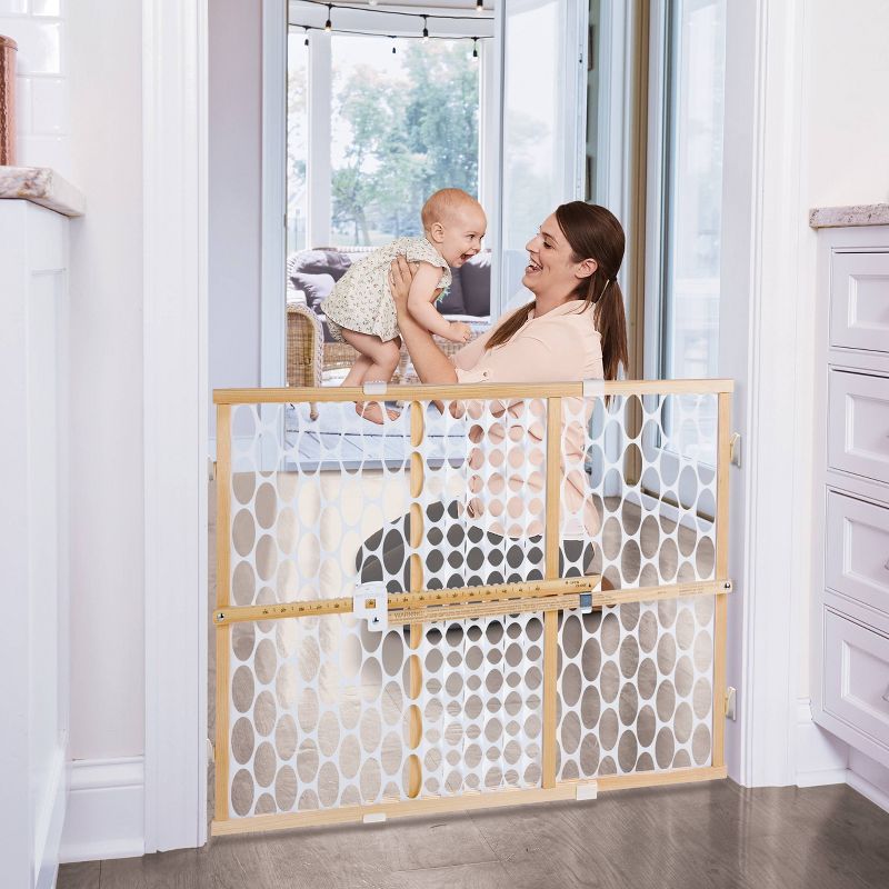 Toddleroo by North States Quick-Fit Oval Mesh Gate, 1 of 9