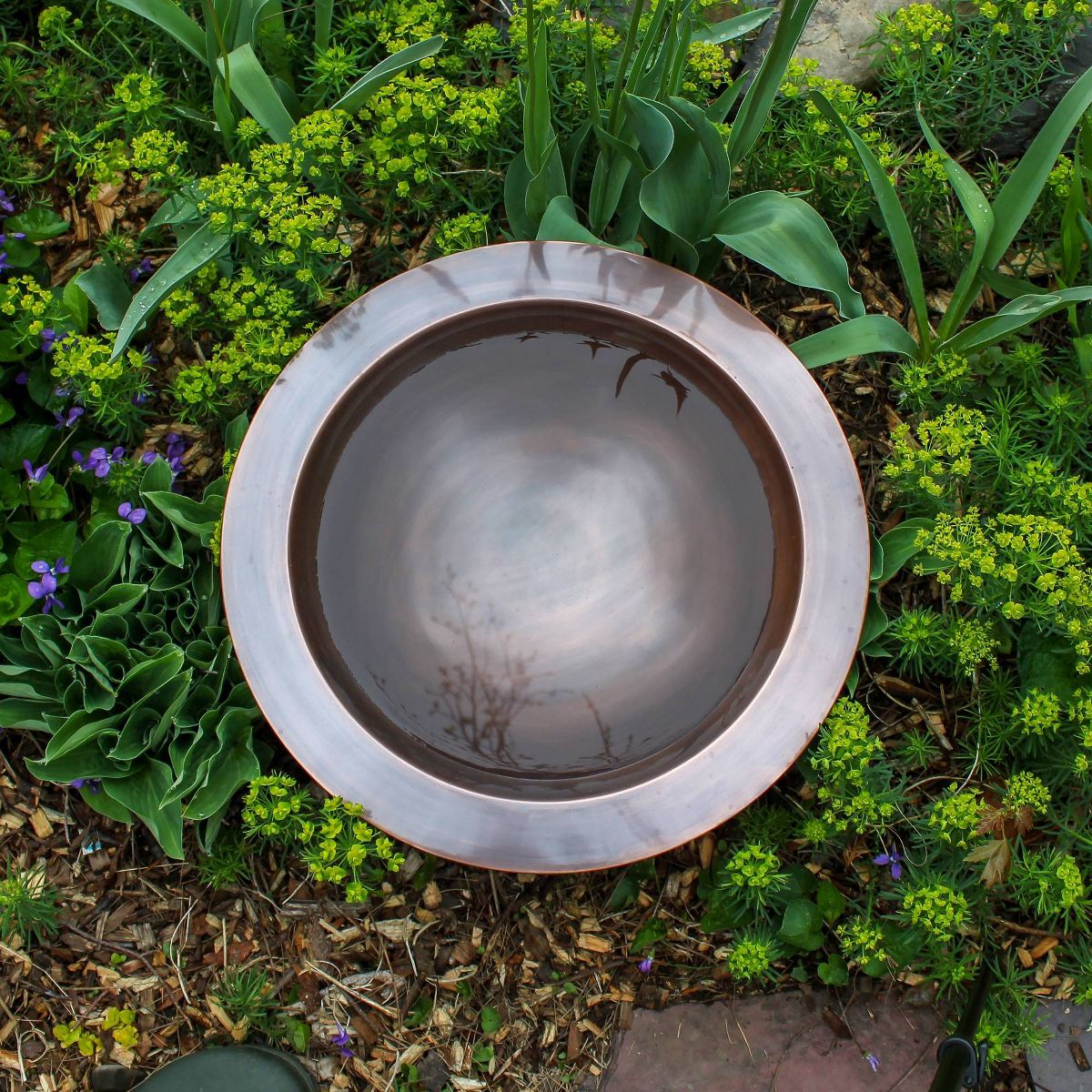 Achla Designs 18" Classic Metal Birdbath - Copper - thumbnail 2