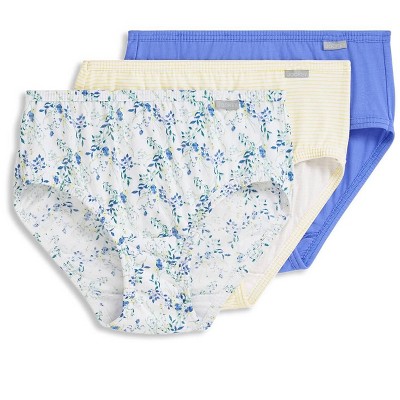iris blue/tender yellow stripe/dainty white florals