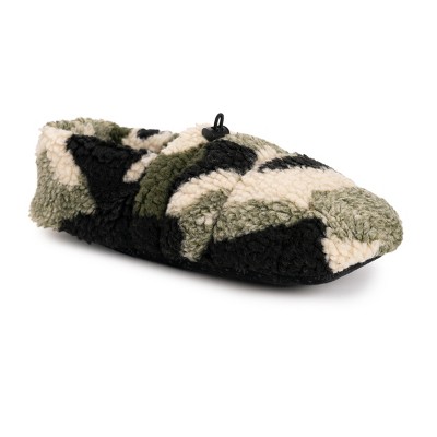 MUK LUKS Men's Quilted Shearling Toggle Bootie