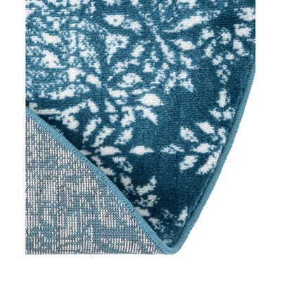 Reversible Blue Floral Synthetic 7' Round Area Rug