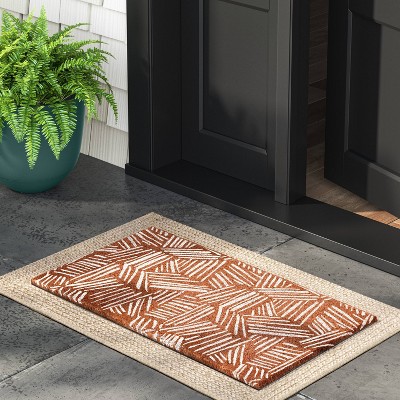 1&#39;4&#34;x2&#39;4&#34; Scritch Rectangular Outdoor Door Mat White - Room Essentials&#8482;_0