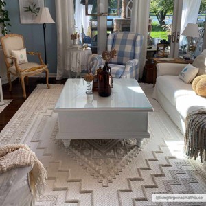 Hauteloom Ivory Alya 3D Medallion Fringe Area Rug - 1 of 4