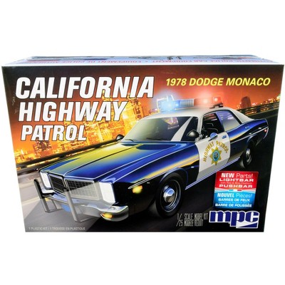 Skill 2 Model Kit 1978 Dodge Monaco "CHP" (California Highway Patrol) Police Car 1/25 Scale Model by MPC