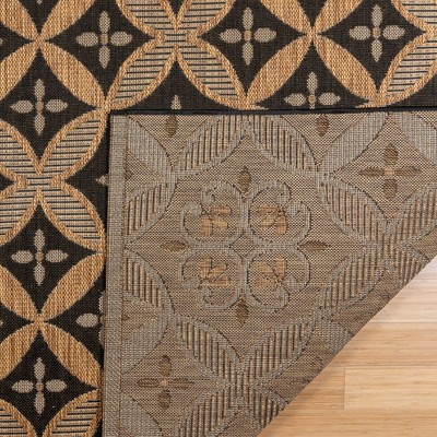 Chestnut and Black Floral Synthetic Flatweave 5' x 7' Area Rug