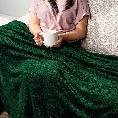 Emerald Green Queen Size Fleece Blanket with Microfiber