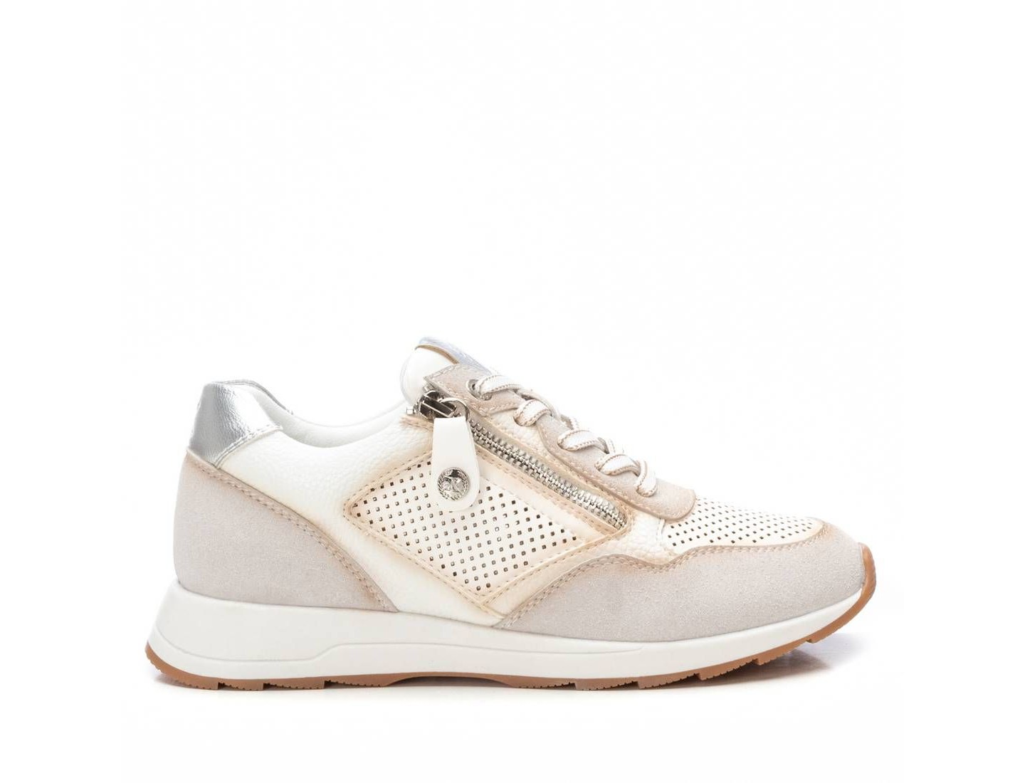 Женские кроссовки XTI Casual Fashion Sneakers with side zipper 143734 White, цвет: Белый — фото 1